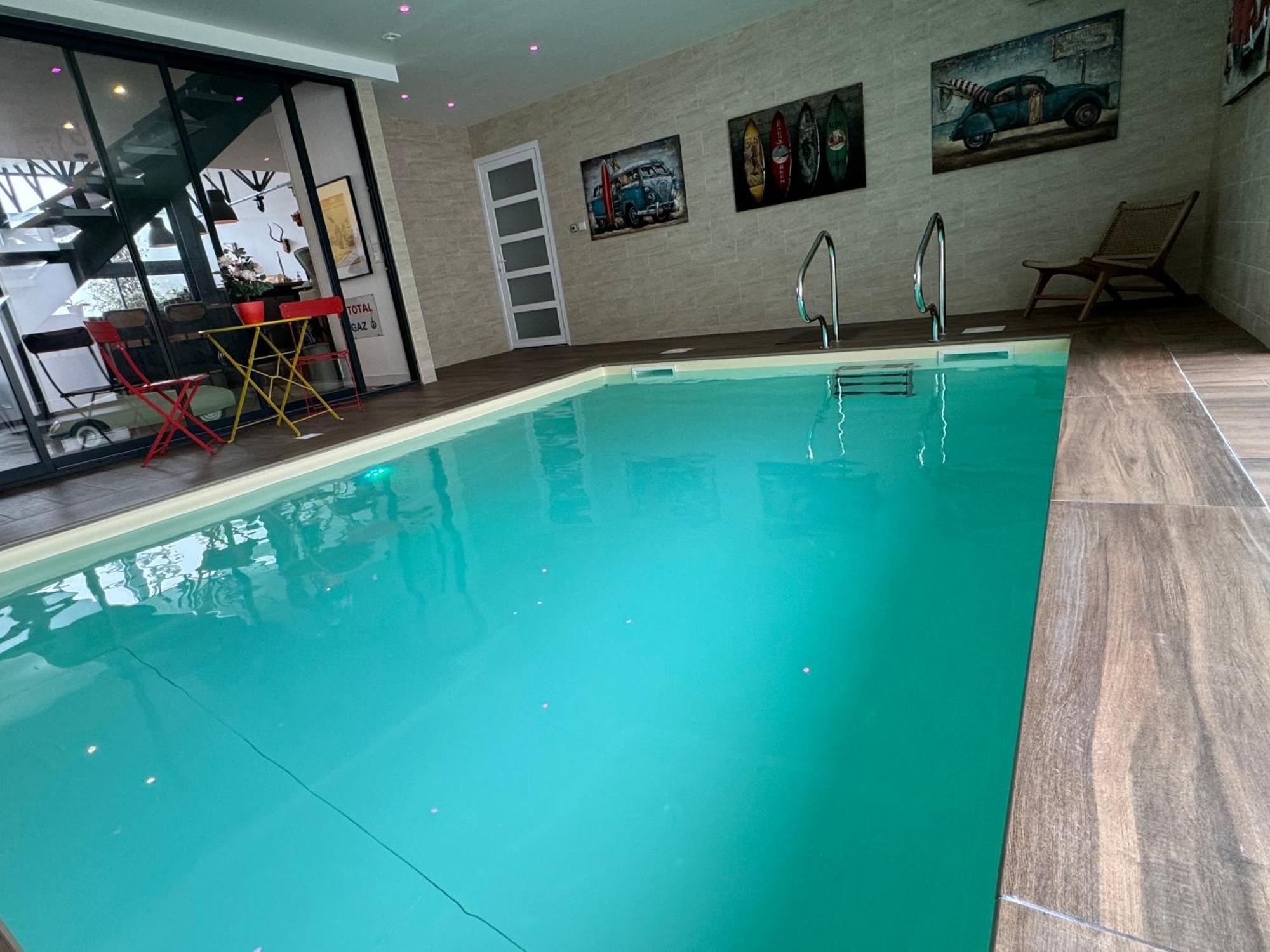 Loft Spa Reims-Fr 250M2 Privatifs, Piscine Interieure Chauffee, Spa Et Parking Ngoại thất bức ảnh